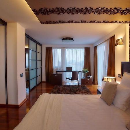 Uptown Residence Satu Mare Zewnętrze zdjęcie